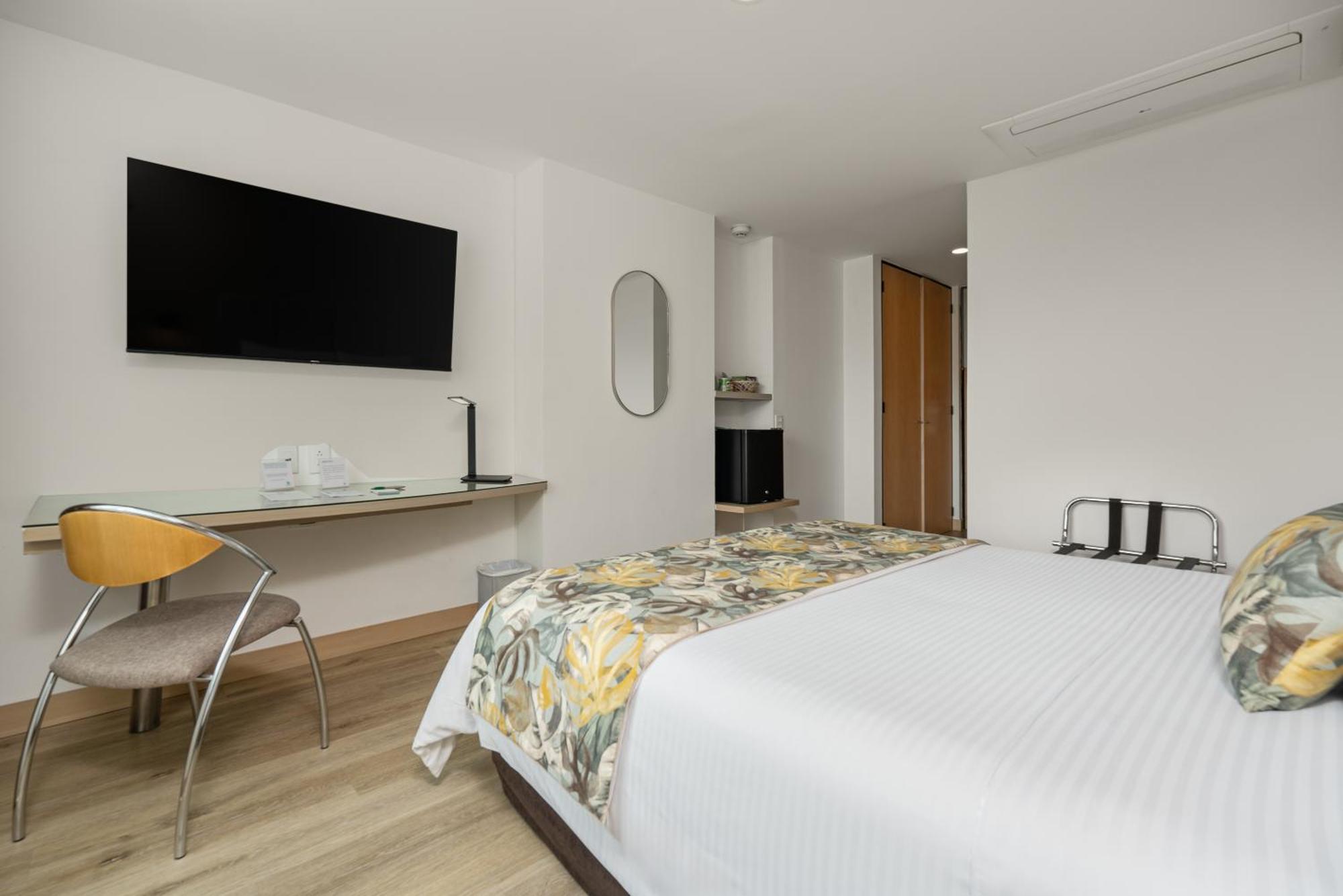 Novelty Suites Hotel Medellín Eksteriør billede