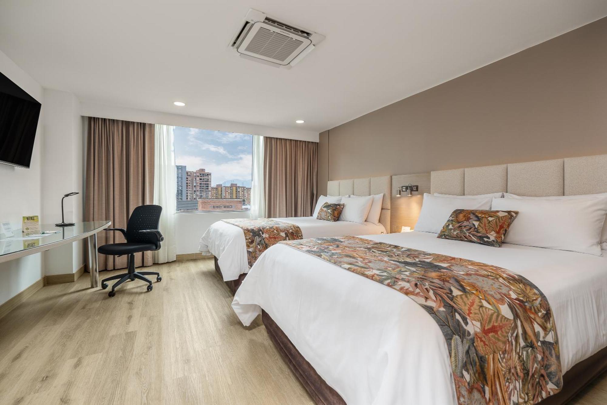 Novelty Suites Hotel Medellín Eksteriør billede